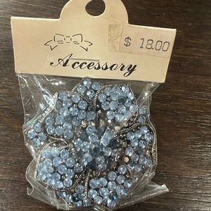 A brooch for dress for any cloth